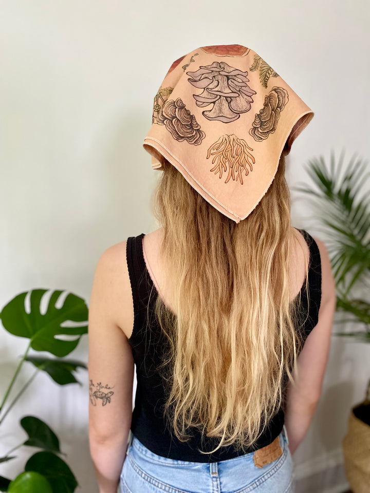Wanderite Herbalist Bandana
