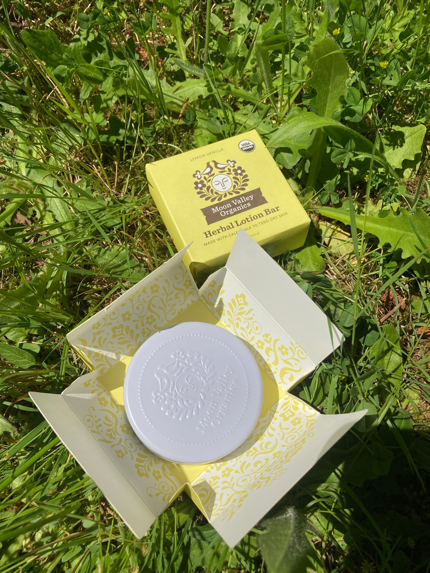 Moon Valley Herbal Lotion Bar-Lemon Vanilla